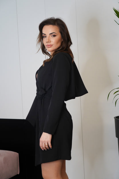 Abito a giacca con schiena aperta